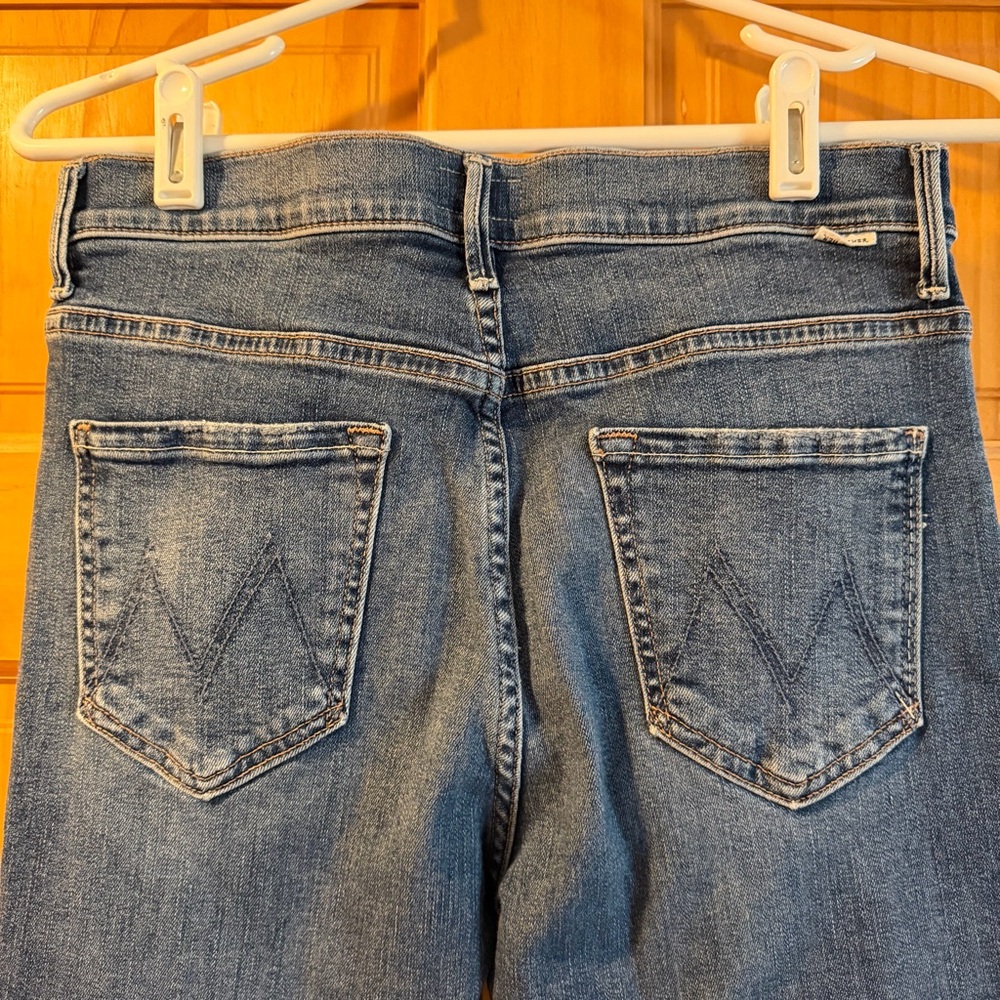 MOTHER Stunner ZIP Ankle Step Fray SZ 29. Wash Walking on Coals.
